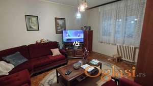 Čukarica, Žarkovo, ulica Trgovačka, stan od 77 m² ID#45894