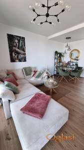 Izdajem Pet Frendly LUX trosoban stan na pocetku Petrovaradinu !!! ID#2396