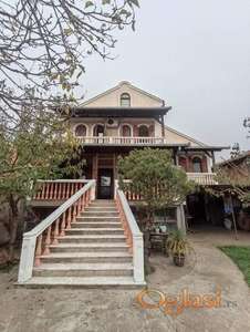Kuća bez ulaganja na mirnoj i pristupačnoj lokaciji u Rumenci