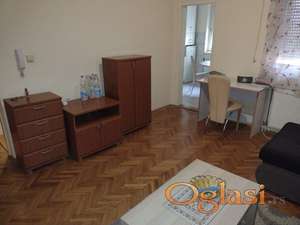 Jednosoban stan kod glavne poste