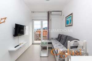 Jednosoban stan sa pogledom na more!