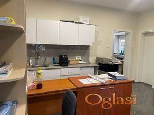 Stambeno poslovni objekat na Klisi