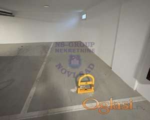 Odlično garažno mesto 11m2, Telep!