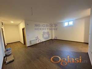 Na prodaju dvosoban stan u Petrovaradinu!