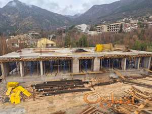 Prodaju se stanovi u izgradnji u Risnu, sa pogledom na more, premium kompleks.