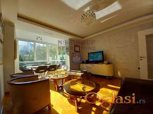 Prostran trosoban stan