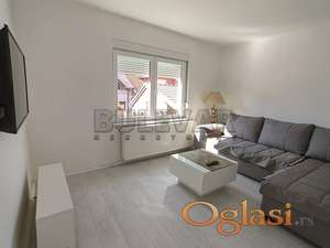 Izdaje se stan na Ledenoj steni