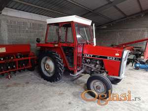 Traktor IMT 542