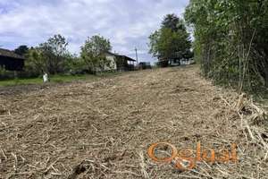 Na prodaju plac u Zaklopači-Grocka