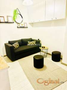 Kosančićev venac, renoviran, namešten, parking!