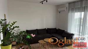 SREMSKA KAMENICA, 77m2, Novogradnja, Trosoban sa 2 natkrivena parking mesta