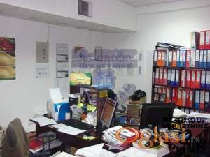 359503-Lokal u centru!