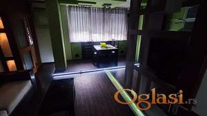 Kompletno opremljen stan Nova Detelinara