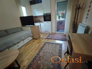 Potpuno opremljen studio sa terasom ID#8669