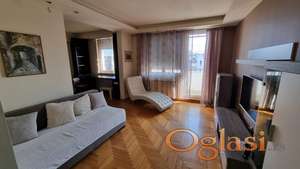 Namešten 2.0 stan kod Štark arene, Blok 22, 65m2