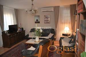 Dve stambene jedinice