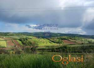 Prelep plac od 35ari u Bukovcu! Vikend naselje!