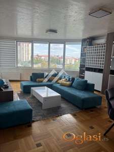 LUX cetvorosoban stan na pocetku Bulevara Evrope ! ID#3295