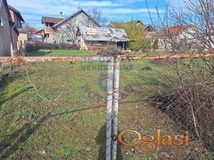 Plac na Adicama 520m2