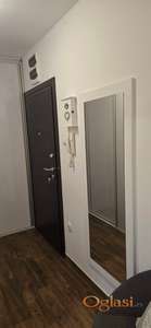 Izdavanje stana Nova Detelinara 63m2