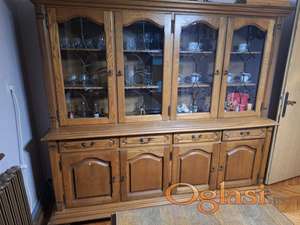 Trpezarija od slavonskog hrasta u retro stilu