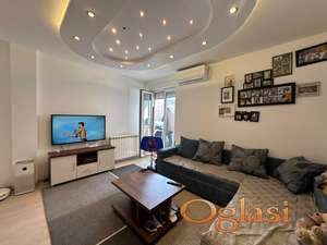 Prodaje se namešten 2.0 stan na Novoj Detelinari