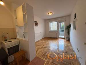 Garsonjera,odlicna,Nova Detelinara