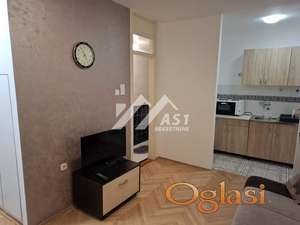 Izdajem garsonjeru na Bulevaru Oslobodjenja!!! ID#2256