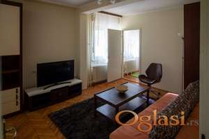 Dvosoban stan na Limanu 1