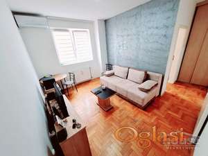 STAN - NOVI SAD - CENTAR - 31m2 - 93700 evra