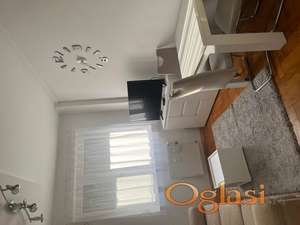 Prodajem jednoiposoban stan