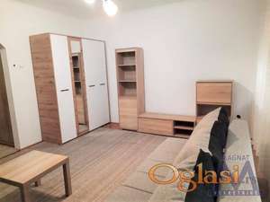 Stan,NOVI SAD,BULEVAR,kv: 30, € 300, ID: 9101590