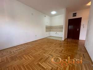 Prodaje se - odličan 1.5 stan - Bulevar patrijarha Pavla
