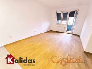 Dvoiposoban kod Romanova, novgradnja, neuseljavan