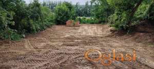 Plac pored dunava