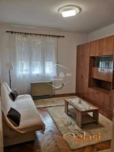 Đeram, 2.5 polunamešten, salonski, svetao ID#4854