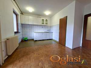 TROSOBAN STAN KOD SAJMA 