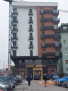 NOV NEUSELJAVAN DVOSOBAN STAN KOD SAJMA 500 EVRA