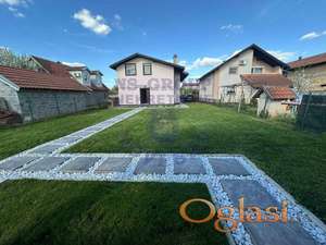Prelepa porodična kuća na Sajlovu