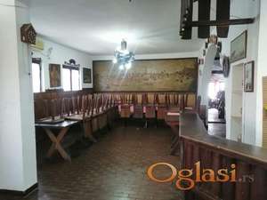 KUĆA + POSLOVNI PROSTOR U CENTRU