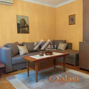 Izdajem lep renoviran komforan dvosoban stan na Grbavici !!! ID#7914