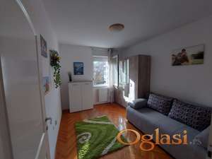 Petfrendly stan na Grbavici 350e