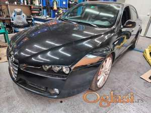 Alfa Romeo 159 hauba kod bolje 601