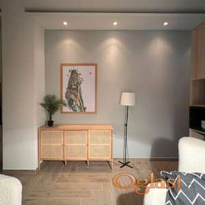 Izdaje se namesten ulicni lokal za tihu delatnost u sirem centru grada