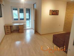 BULEVAR OSLOBOĐENJA 49m2 NAMEŠTEN 2.0, USELJIV