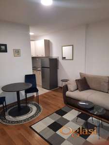 NOVA, NAMESTENA GARSONJERA SA PARKINGOM, TELEP