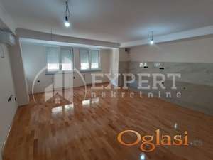 Lux stan u blizini Svetinikolske crkve, 2.5, 86 m2