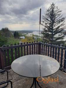 Krčedin vikendica 165m2 HITNO!