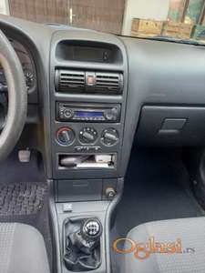 POVOLJNO Opel Astra 1.4 2008 god.