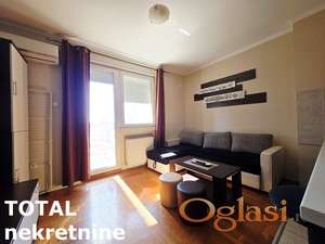 STAN - NOVI SAD - BULEVAR - 23m2 - 93000 evra